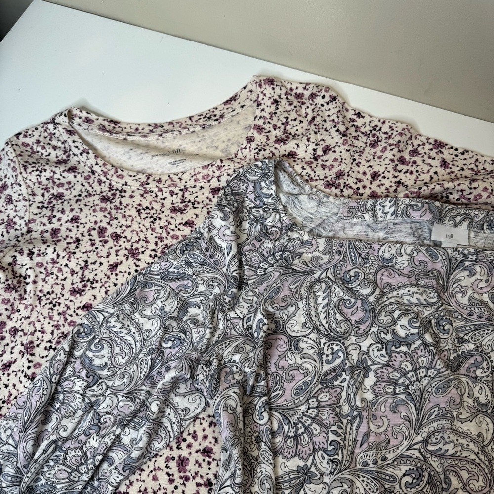 J. Jill Floral Pima Scoop-Neck Tee and top lot of 2 size medium
